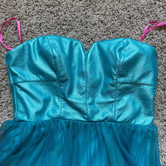 Betsey Johnson tulle and faux leather strapless mini dress - Picture 4 of 12